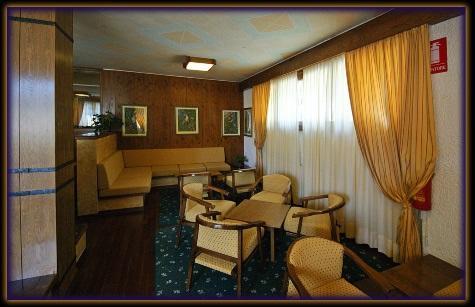 Hotel Des Alpes フォッポロ エクステリア 写真