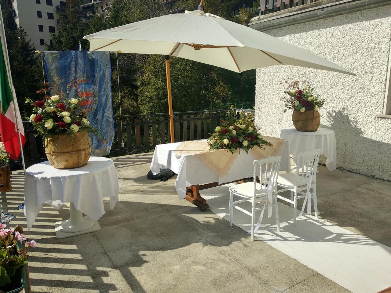 Hotel Des Alpes フォッポロ エクステリア 写真